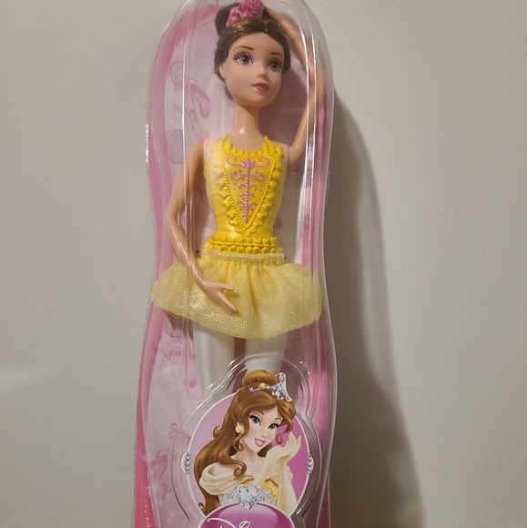 Disney Princess Belle - Picture 1 of 2